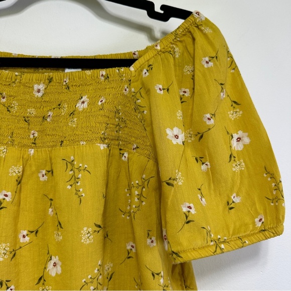 Old Navy | Yellow Floral Print Smocked Swing Top | Size M - Picture 2 of 6